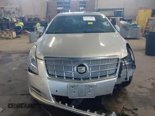 2013 Cadillac XTS Platinum with VIN 2G61V5S31D9190738, listed as a IAAI auction lot 41657461 with 136,924 mi miles and . Bid and sale history available at carsss.com. Image 13.
