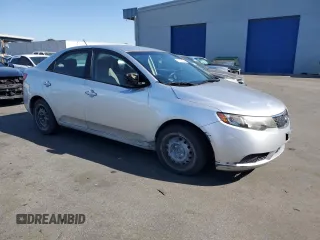 2011 Kia Forte LX with VIN KNAFT4A2XB5450007, listed as a Copart auction lot 73014424 with 160,120 mi miles and Salvage Title. Bid and sale history available at carsss.com. Image 4.