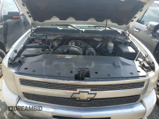 2011 Chevrolet Silverado 1500 LT with VIN 3GCPKSE35BG298230, listed as a Copart auction lot 53154235 with 371,347 mi miles and Salvage Title. Bid and sale history available at DreamBid. Image 11.