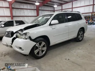 2008 Toyota Highlander Sport with VIN JTEES43A982068448, listed as a Copart auction lot 62395845 with 302,268 mi miles and Salvage title. Bid and sale history available at DreamBid. Image 1.