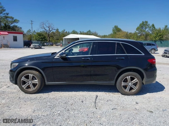 2016 Mercedes-Benz GLC with VIN WDC0G4JB6GF008107, listed as a IAAI auction lot 41666678 with 61,047 mi miles. Bid and sale history available at carsss.com. Image 14.