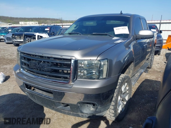 2007 GMC Sierra 1500 with VIN 3GTEK13Y47G542294, listed as a IAAI auction lot 41877821 with 245,731 mi miles and . Bid and sale history available at DreamBid. Image 17.
