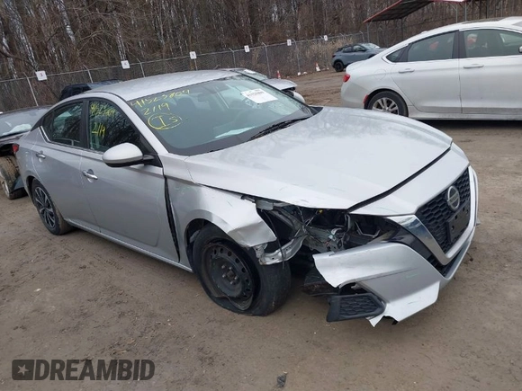 2020 Nissan Altima S with VIN 1N4BL4BV3LC135899, listed as a IAAI auction lot 41525809 with 107,246 mi miles and . Bid and sale history available at DreamBid. Image 1.