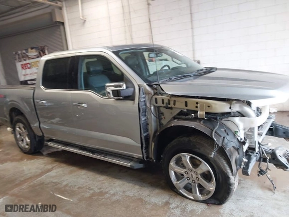 2021 Ford F-150 XL with VIN 1FTFW1E54MKE33589, listed as a IAAI auction lot 41581190 with 110,007 mi miles. Bid and sale history available at carsss.com. Image 14.