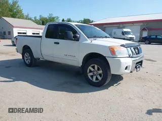 2008 Nissan Titan XE with VIN 1N6AA06CX8N358270, listed as a IAAI auction lot 42398965 with 182,844 mi miles and . Bid and sale history available at DreamBid. Image 1.