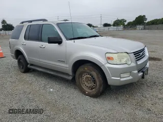 2008 Ford Explorer XLT z VIN 1FMEU63E88UA86923, wystawiony jako Copart lot #59770935 z przebiegiem 140 213 mil mil oraz Szkoda całkowita • Salvage title. Historia ofert i sprzedaży dostępna na DreamBid. Obrazek 4.