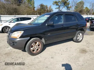 2008 Kia Sportage LX with VIN KNDJE723987479513, listed as a Copart auction lot 47521085 with 180,527 mi miles and Salvage Title. Bid and sale history available at DreamBid. Image 1.