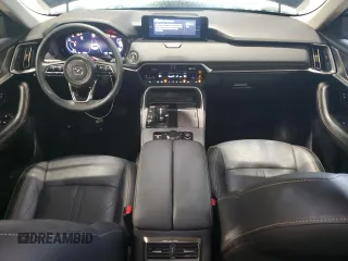 2024 Mazda CX-90 Preferred z VIN JM3KKBHAXR1131043, wystawiony jako Copart lot #55139545 z przebiegiem 15 885 mil mil oraz Szkoda całkowita • Salvage title. Historia ofert i sprzedaży dostępna na DreamBid. Obrazek 8.