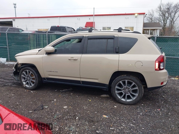 2017 Jeep Compass High Altitude with VIN 1C4NJCEB9HD166388, listed as a IAAI auction lot 41562178 with 111,218 mi miles. Bid and sale history available at carsss.com. Image 15.