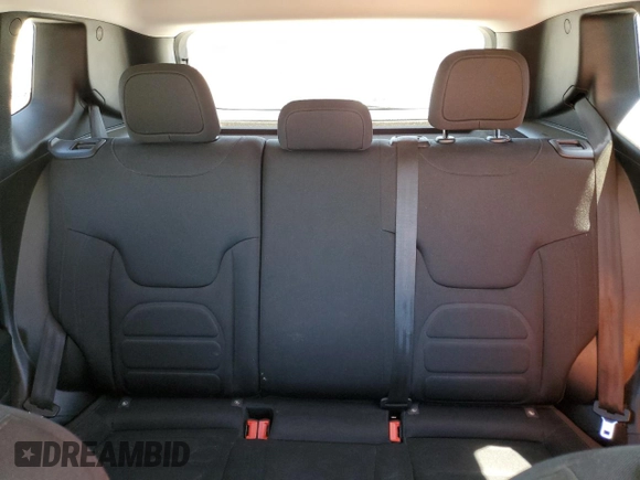 2018 Jeep Renegade Latitude with VIN ZACCJABB3JPG86304, listed as a Copart auction lot 52539445 with 80,200 mi miles and Salvage Title. Bid and sale history available at DreamBid. Image 10.