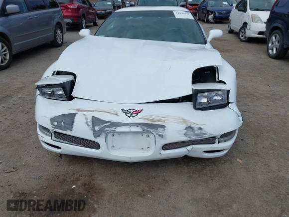 2000 Chevrolet Corvette with VIN 1G1YY12G7Y5115827, listed as a IAAI auction lot 41890391 with 38,815 mi miles. Bid and sale history available at carsss.com. Image 6.