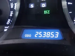 2012 Lexus IS 350 z VIN JTHCE5C22C5002735, wystawiony jako IAAI lot #42295104 z przebiegiem 253 853 mil mil oraz . Historia ofert i sprzedaży dostępna na DreamBid. Obrazek 16.
