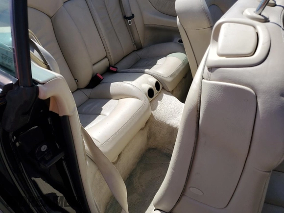 2008 Mercedes-Benz CLK 350 with VIN WDBTK56F18T089313, listed as a Copart auction lot 49496485 with 101,711 mi miles and Salvage title. Bid and sale history available at DreamBid. Image 10.