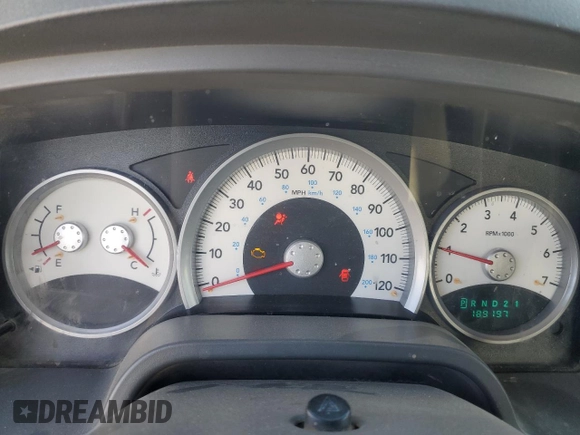 2005 Dodge Dakota SLT with VIN 1D7HE42K65S314246, listed as a Copart auction lot 42402995 with 189,197 mi miles and Salvage Title. Bid and sale history available at carsss.com. Image 9.