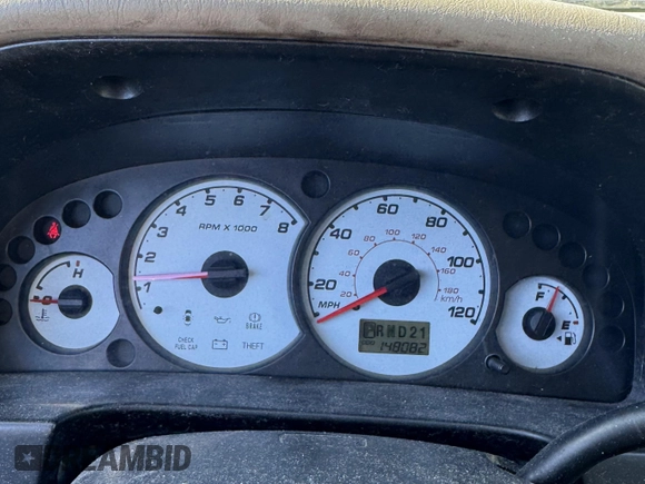 2004 Ford Escape Limited with VIN 1FMCU94144KA88842, listed as a IAAI auction lot 41643194 with 148,082 mi miles. Bid and sale history available at carsss.com. Image 7.
