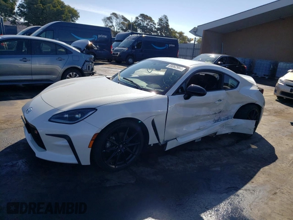 2022 Toyota GR86 Premium with VIN JF1ZNBF14N8756529, listed as a Copart auction lot 69062994 with 15,676 mi miles and Salvage Title. Bid and sale history available at carsss.com. Image 1.