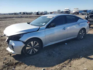 2019 Nissan Altima SV z VIN 1N4BL4DV2KC118443, wystawiony jako Copart lot #47968365 z przebiegiem 164 774 mil mil oraz Szkoda całkowita • Salvage title. Historia ofert i sprzedaży dostępna na DreamBid. Obrazek 1.