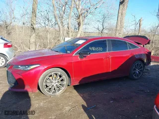 2019 Toyota Avalon XLE with VIN 4T1BZ1FB0KU009172, listed as a IAAI auction lot 41811370 with 106,942 mi miles. Bid and sale history available at carsss.com. Image 15.