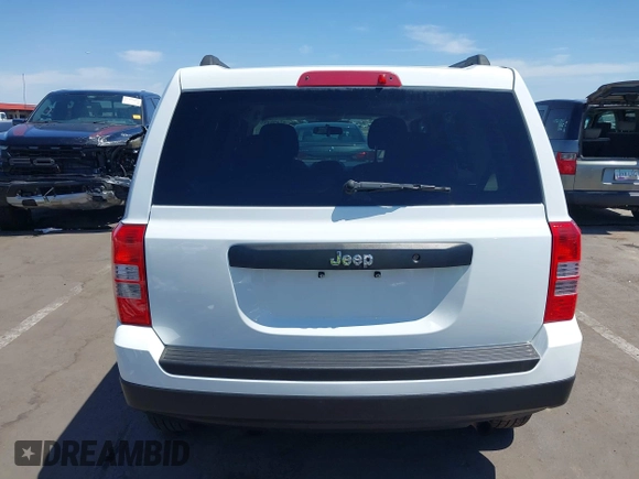 2014 Jeep Patriot Sport with VIN 1C4NJPBB1ED730204, listed as a IAAI auction lot 42498489 with 118,037 mi miles and . Bid and sale history available at DreamBid. Image 16.