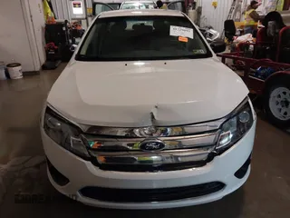 2011 Ford Fusion S with VIN 3FAHP0GA4BR304390, listed as a IAAI auction lot 41729092 with 40,490 mi miles. Bid and sale history available at carsss.com. Image 12.