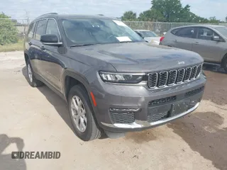 2023 Jeep Grand Cherokee Limited z VIN 1C4RJKBG8P8844678, wystawiony jako IAAI lot #42028956 z przebiegiem 49 559 mil mil oraz . Historia ofert i sprzedaży dostępna na DreamBid. Obrazek 1.