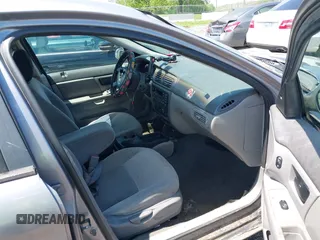 2006 Ford Taurus SE with VIN 1FAFP53U96A192352, listed as a IAAI auction lot 41932885 with Not Provided miles and . Bid and sale history available at DreamBid. Image 5.
