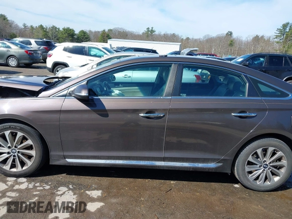 2016 Hyundai Sonata Sport with VIN 5NPE34AF0GH354301, listed as a IAAI auction lot 42022539 with 130,562 mi miles and . Bid and sale history available at DreamBid. Image 14.