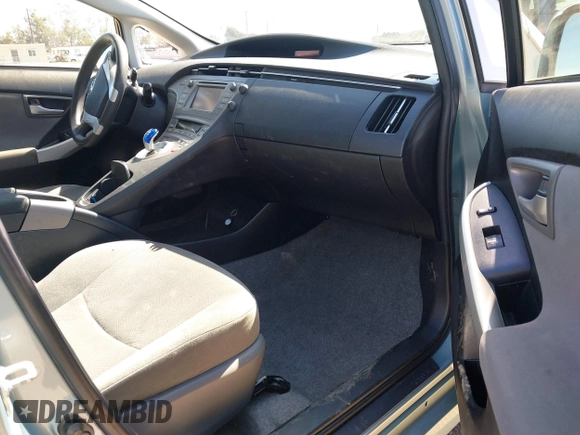 2015 Toyota Prius Four with VIN JTDKN3DU7F1999440, listed as a IAAI auction lot 41614435 with 178,969 mi miles. Bid and sale history available at carsss.com. Image 5.