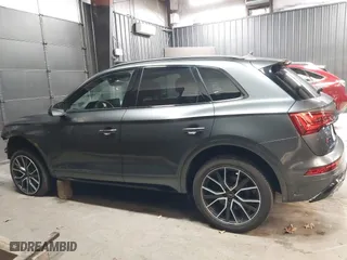 2024 Audi SQ5 Premium Plus with VIN WA1B4AFY5R2063431, listed as a IAAI auction lot 41710492 with 10,301 mi miles. Bid and sale history available at carsss.com. Image 15.