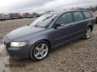 2011 Volvo V50 с VIN YV1672MW1B2599167, выставлен на аукционе Copart как лот 51602505 с пробегом 169 840 миль миль и Списание • Salvage title. История ставок и продаж доступна на DreamBid. Изображение 1.