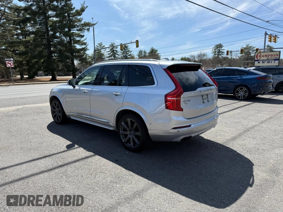 2016 Volvo XC90 T6 Inscription with VIN YV4A22PL0G1037674, listed as a Copart auction lot 51749095 with 177,202 mi miles and Clean Title. Bid and sale history available at carsss.com. Image 3.