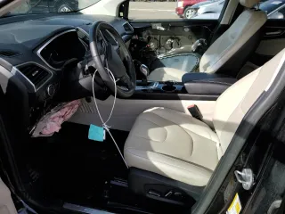 2017 Ford Edge Titanium z VIN 2FMPK4K8XHBB89684, wystawiony jako Copart lot #47852475 z przebiegiem 45 993 mil mil oraz Szkoda całkowita • Salvage title. Historia ofert i sprzedaży dostępna na DreamBid. Obrazek 7.