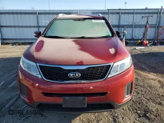 2015 Kia Sorento LX with VIN 5XYKTDA71FG555044, listed as a Copart auction lot 45958655 with 164,196 mi miles and Clean Title. Bid and sale history available at carsss.com. Image 5.
