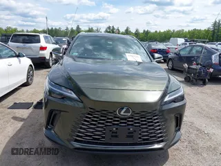 2025 Lexus RX 350 z VIN 2T2BAMCA7SC098174, wystawiony jako IAAI lot #42294965 z przebiegiem 3 845 mil mil oraz . Historia ofert i sprzedaży dostępna na DreamBid. Obrazek 12.