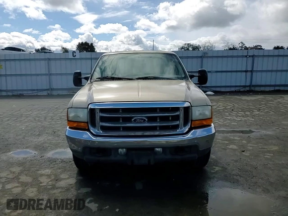 2001 Ford Super Duty F-250 XL with VIN 1FTNW20S81EA81948, listed as a Copart auction lot 49008325 with 211,966 mi miles and Salvage Title. Bid and sale history available at carsss.com. Image 11.