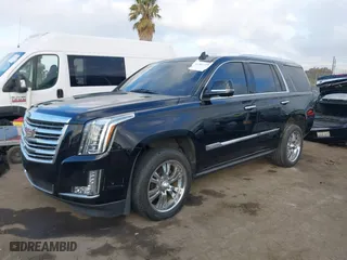 2018 Cadillac Escalade Platinum with VIN 1GYS4DKJ3JR200016, listed as a IAAI auction lot 41367220 with 105,043 mi miles. Bid and sale history available at carsss.com. Image 2.
