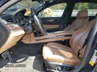 2011 BMW 7 Series 750Li with VIN WBAKB8C55BCY65571, listed as a Copart auction lot 70899514 with 118,325 mi miles and Non Repairable. Bid and sale history available at DreamBid. Image 7.