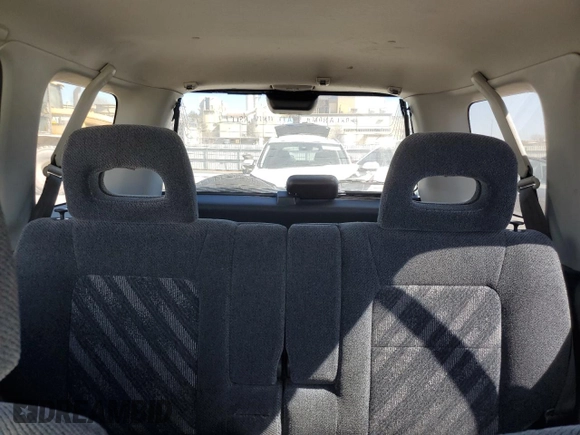 2001 Honda CR-V LX with VIN JHLRD28421S010021, listed as a Copart auction lot 48459085 with 151,912 mi miles and Salvage Title. Bid and sale history available at carsss.com. Image 10.