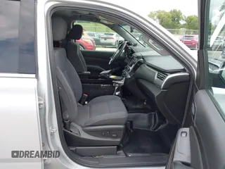 2019 Chevrolet Tahoe Commercial with VIN 1GNSKDEC8KR348535, listed as a IAAI auction lot 42800998 with 133,474 mi miles and . Bid and sale history available at DreamBid. Image 5.