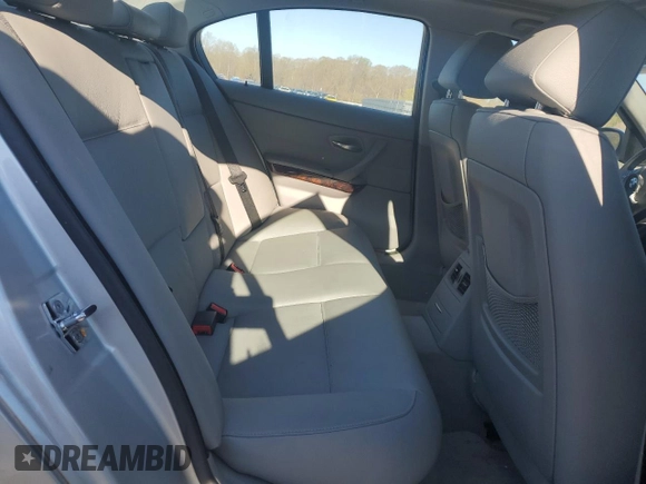 2008 BMW 3 Series 328i with VIN WBAVA37518NL43773, listed as a Copart auction lot 50544055 with 139,579 mi miles and Salvage Title. Bid and sale history available at DreamBid. Image 10.