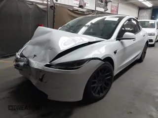 2025 Tesla Model 3 Long Range with VIN 5YJ3E1EA1SF913182, listed as a IAAI auction lot 42072870 with Not provided miles and . Bid and sale history available at DreamBid. Image 16.