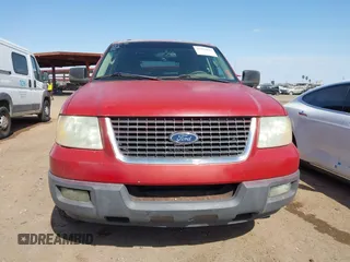 2003 Ford Expedition Special Service with VIN 1FMPU15L03LC21642, listed as a IAAI auction lot 41952427 with 262,681 mi miles. Bid and sale history available at carsss.com. Image 6.
