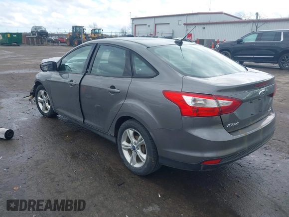 2013 Ford Focus SE with VIN 1FADP3F27DL233262, listed as a IAAI auction lot 41734903 with 149,680 mi miles. Bid and sale history available at carsss.com. Image 3.