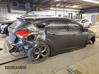 2018 Ford Focus ST with VIN 1FADP3L99JL282007, listed as a Copart auction lot 43141075 with 57,495 mi miles and Salvage Title. Bid and sale history available at DreamBid. Image 3.