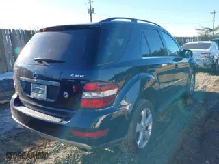 2010 Mercedes-Benz M-Class ML 350 with VIN 4JGBB8GBXAA610889, listed as a IAAI auction lot 41321391 with 97,610 mi miles. Bid and sale history available at carsss.com. Image 4.