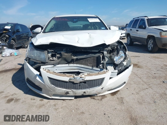 2014 Chevrolet Cruze 1LT with VIN 1G1PC5SB6E7161106, listed as a IAAI auction lot 41655726 with 118,161 mi miles and . Bid and sale history available at DreamBid. Image 13.