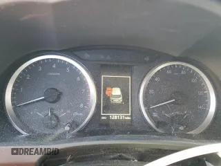 2018 Toyota Highlander LE z VIN 5TDZARFH0JS036985, wystawiony jako Copart lot #54472975 z przebiegiem 128 131 mil mil oraz Szkoda całkowita • Salvage title. Historia ofert i sprzedaży dostępna na DreamBid. Obrazek 9.