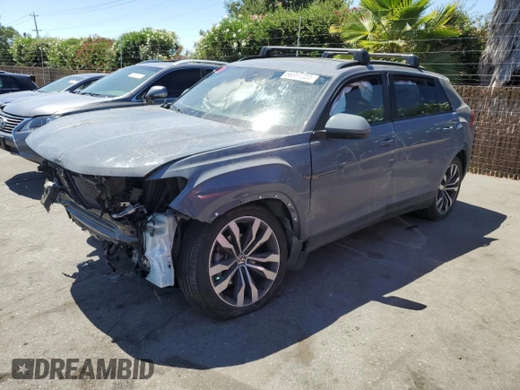 2021 Volkswagen Atlas SEL z VIN 1V2SE2CA9MC201392, wystawiony jako Copart lot #66317304 z przebiegiem Nie podano mil oraz Szkoda całkowita • Salvage title. Historia ofert i sprzedaży dostępna na DreamBid. Obrazek 1.