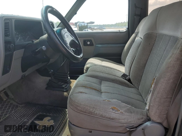 1990 Ford Bronco with VIN 1FMCU14T9LUA15536, listed as a Copart auction lot 54391815 with 319,124 mi miles and Salvage title. Bid and sale history available at DreamBid. Image 7.