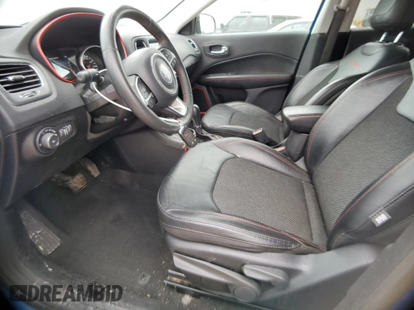 2021 Jeep Compass Trailhawk z VIN 3C4NJDDB9MT590052, wystawiony jako Copart lot #54973695 z przebiegiem 78 522 mil mil oraz Szkoda całkowita • Salvage title. Historia ofert i sprzedaży dostępna na DreamBid. Obrazek 7.